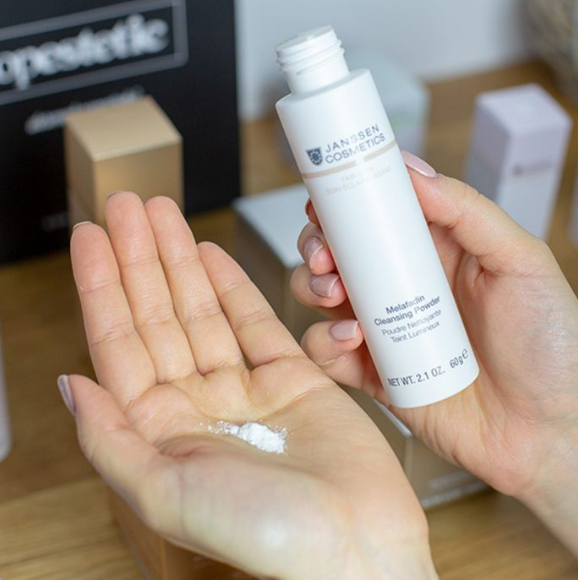 BECUTE Melafadin Cleansing Powder 250gm Bottle